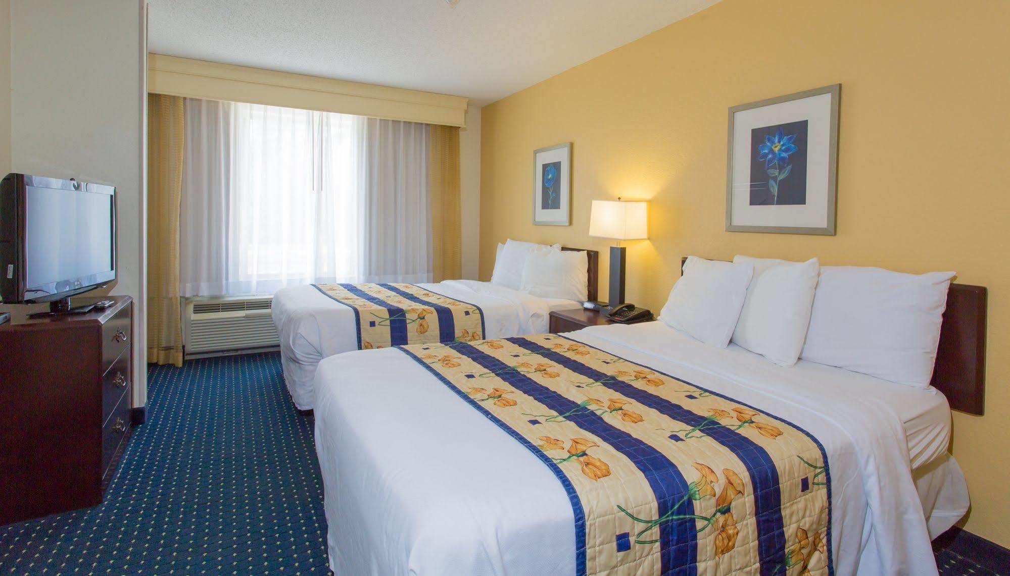 Studios And Suites 4 Less - Gum Road Chesapeake Luaran gambar